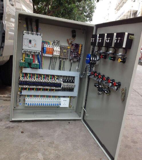 低压配电柜的主要部件和功能